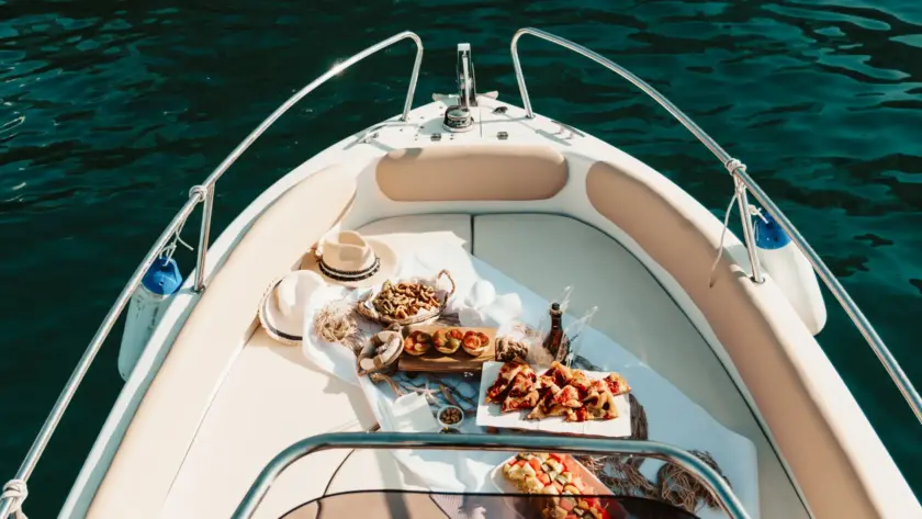 private boat tours Monopoli Polignano